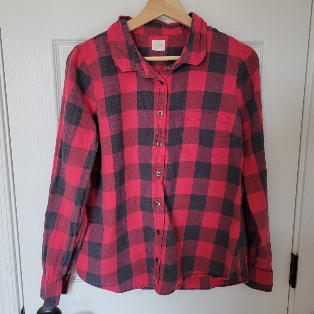 J Crew Red & Charcoal Checked Plaid Flannel Button Down Shirt size medium